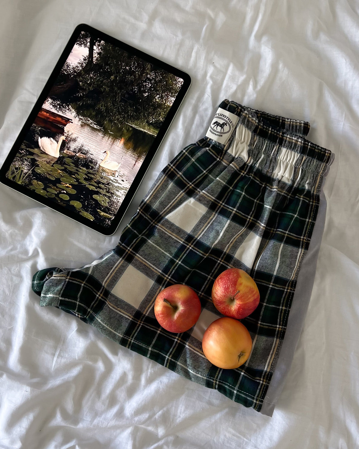 Le short Countryside - Tartan emerald bande cloudy 🦢