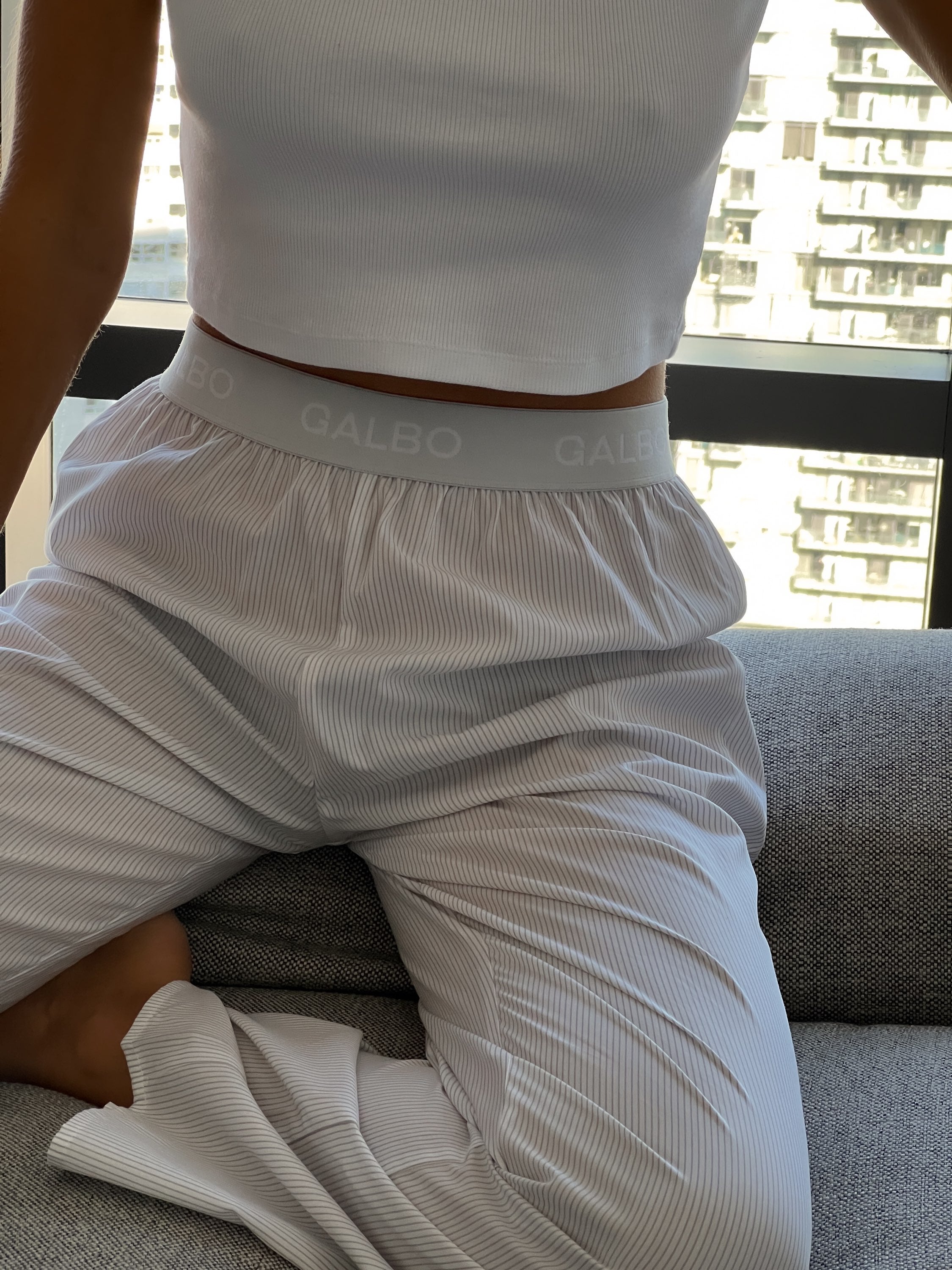 Le Pantalon Galbo RAYÉ GRIS ☁️