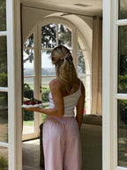 Le débardeur asymétrique côtelé Galbo - Soft White