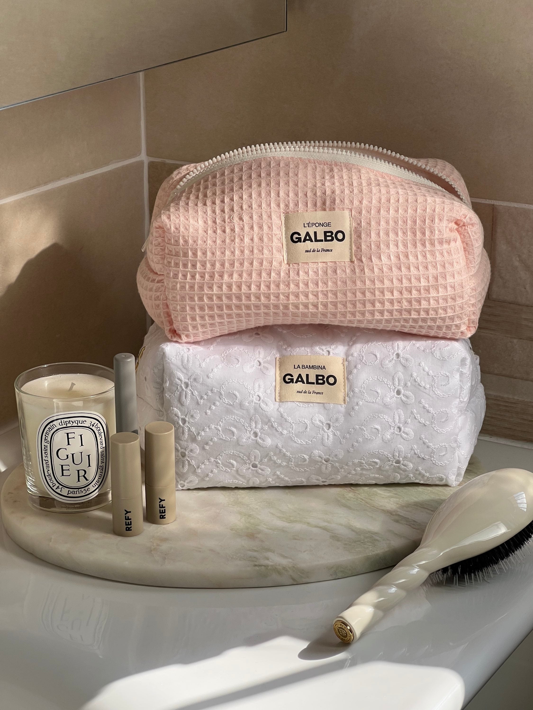 LA BAMBINA - matelassée Broderie Anglaise 🦢