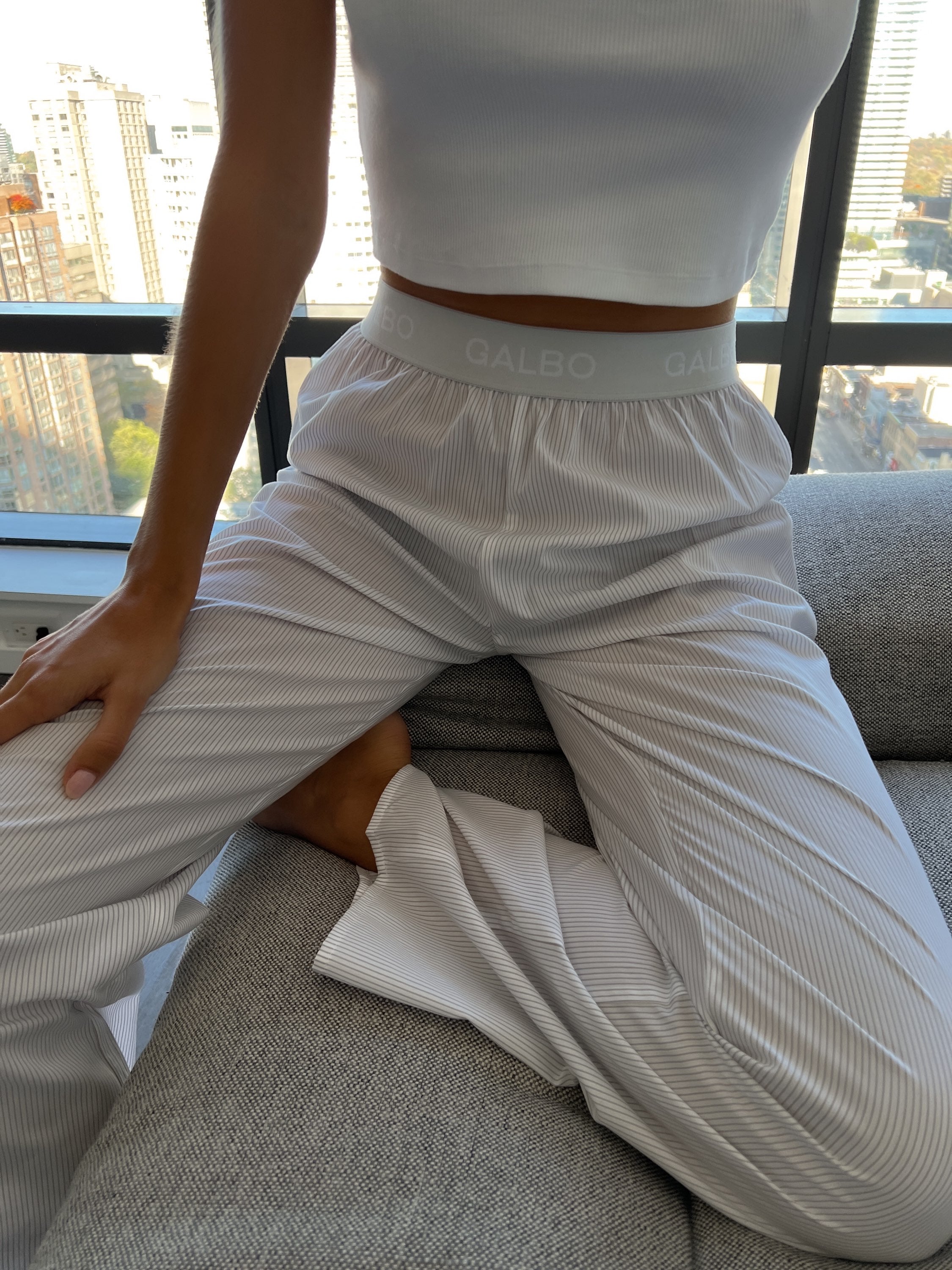 Le Pantalon Galbo RAYÉ GRIS ☁️
