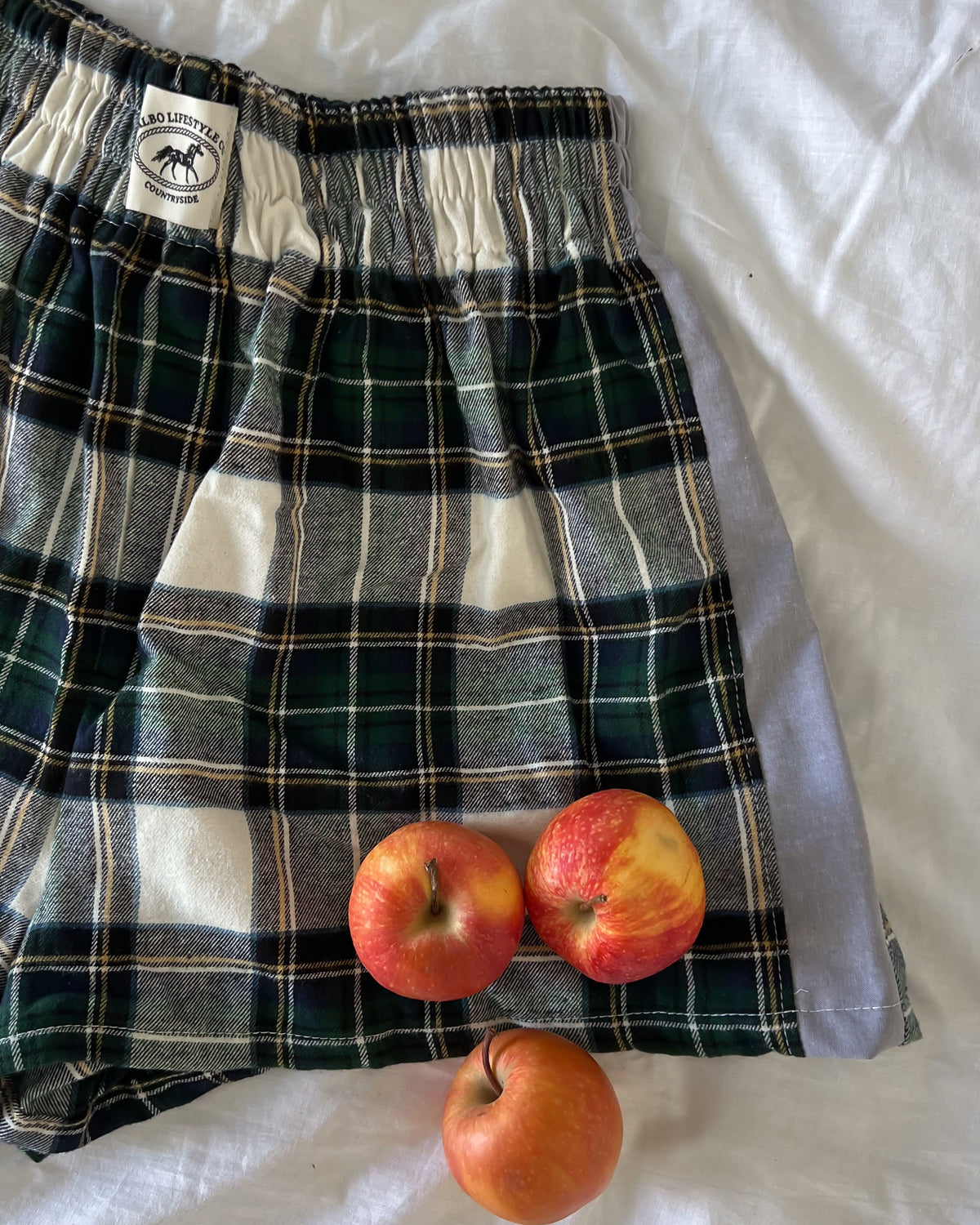 Le short Countryside - Tartan emerald bande cloudy 🦢